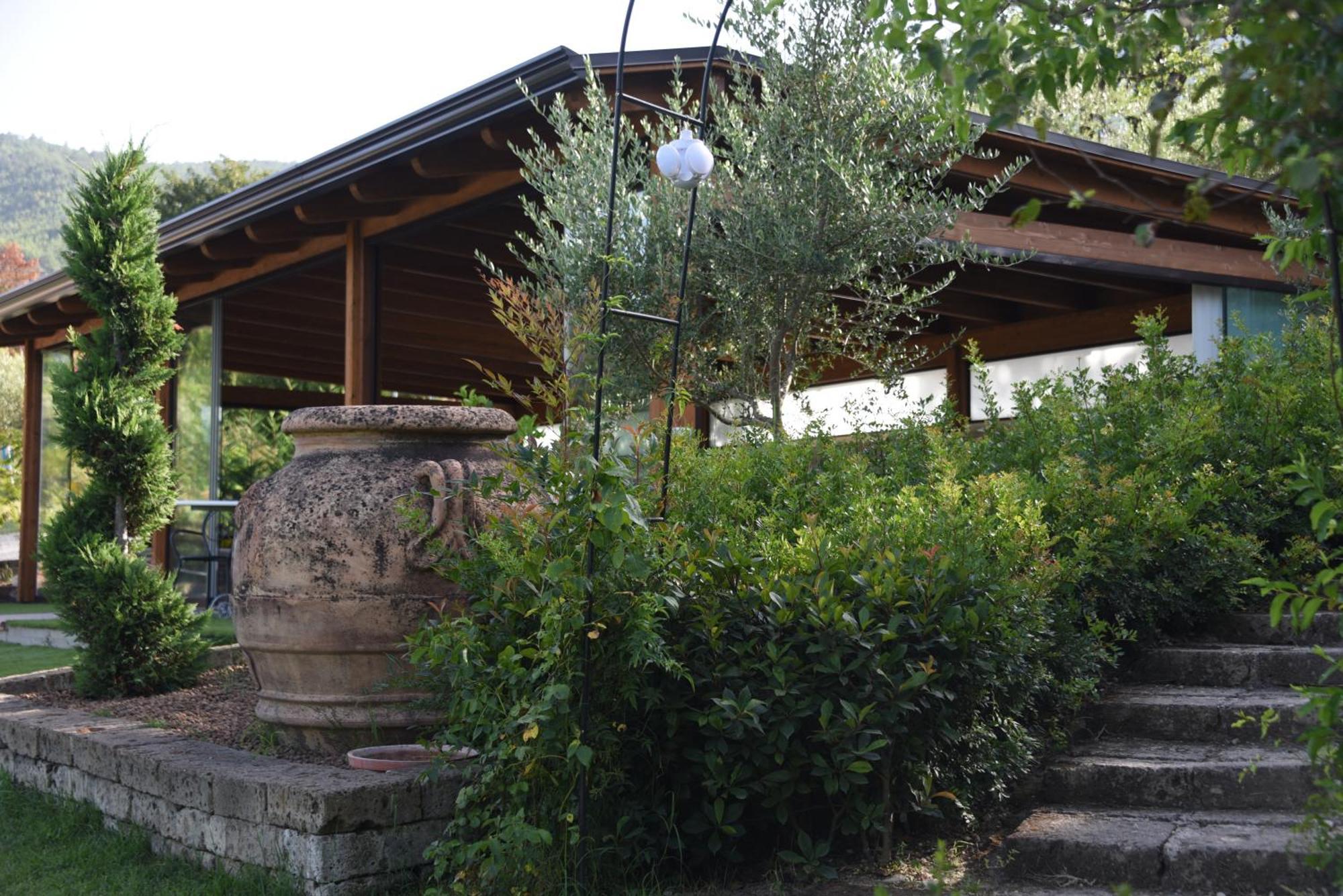 Bosco D'Olmi Country House Sant'Andrea del Garigliano Kültér fotó