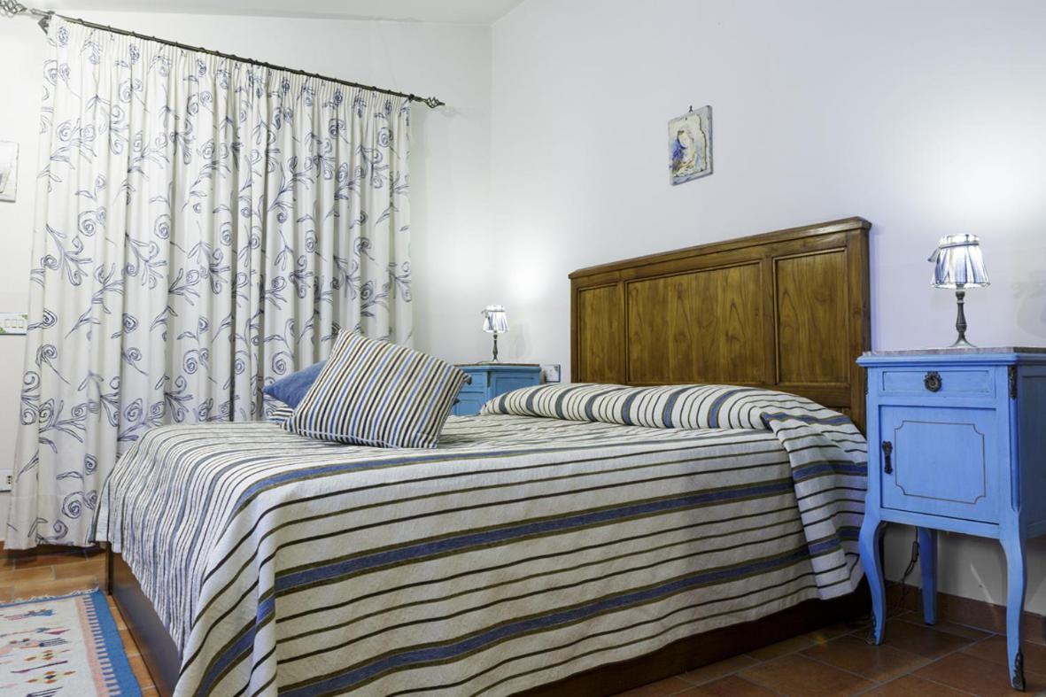 Bosco D'Olmi Country House Sant'Andrea del Garigliano Kültér fotó